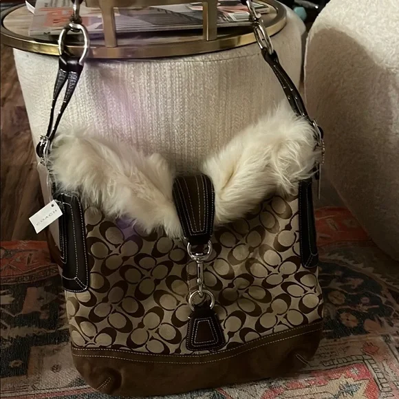 Coach Brown and Cream Signature Shoulder Bag with Fur Trim - Picture 5 of 5